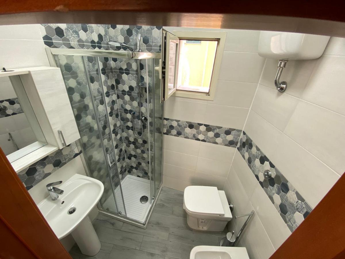 Sea&Sun Apartament Chiaia Наполи Екстериор снимка